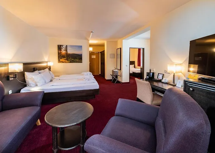 Goebel'S Seehotel Diemelsee